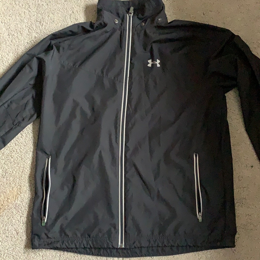 Under armour running windbreaker